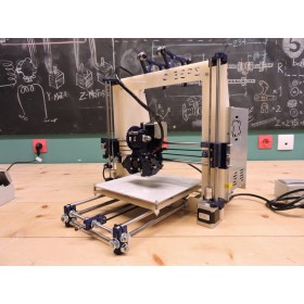Ατομικό εργαστήριο κατασκευής τρισδιάστατου εκτυπωτή (3d printer) Fixers Prusa i3